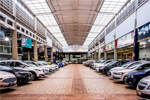 Por que comprar um seminovo no Center Car? Por que comprar um seminovo no Center Car?